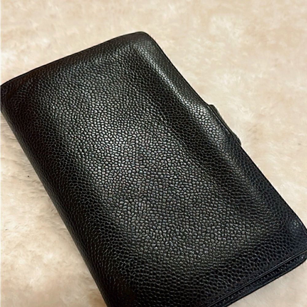 💯% Authentic CHANEL CC Black Caviar Wallet✨ - Picture 5 of 15